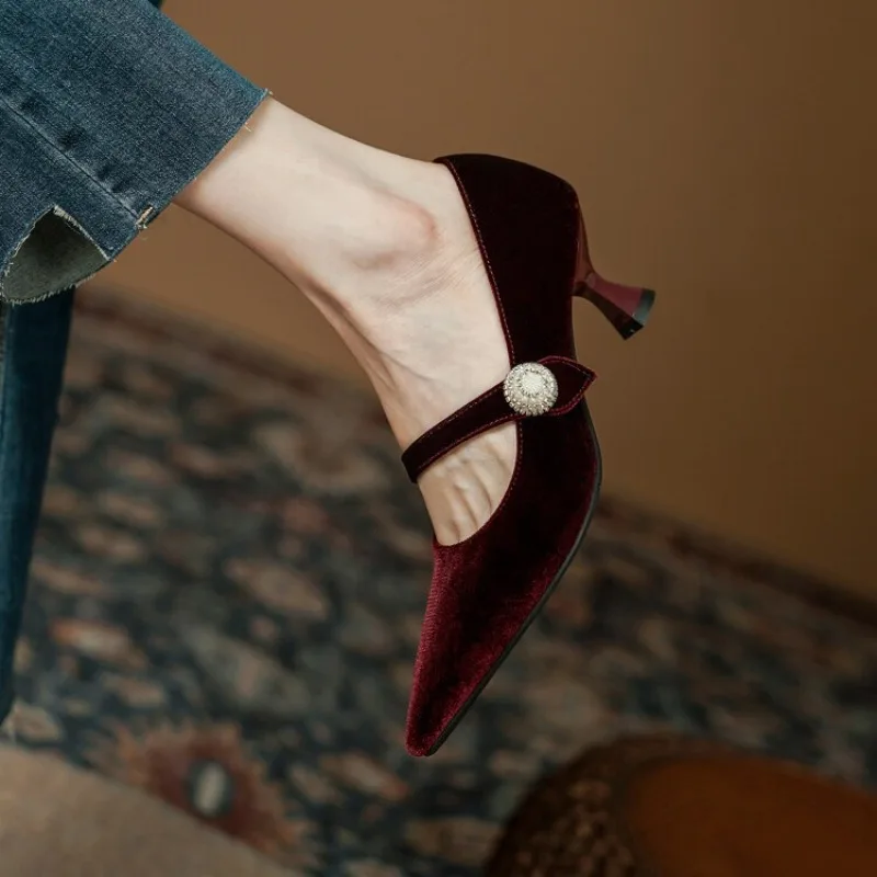 Винно-красные туфли Мэри Джейн – обзор и цена Women'S Shoes